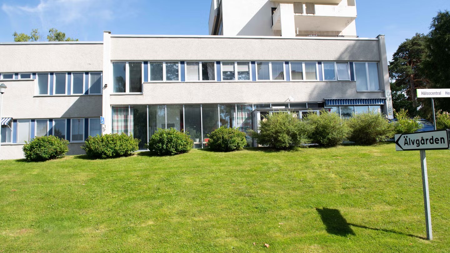Älvgården och vårdcentralen i Backe